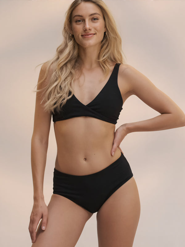 Hugger Brief | Confort sans couture | 100% anti-fuite, jour & nuit | Noir | culotte menstruelle