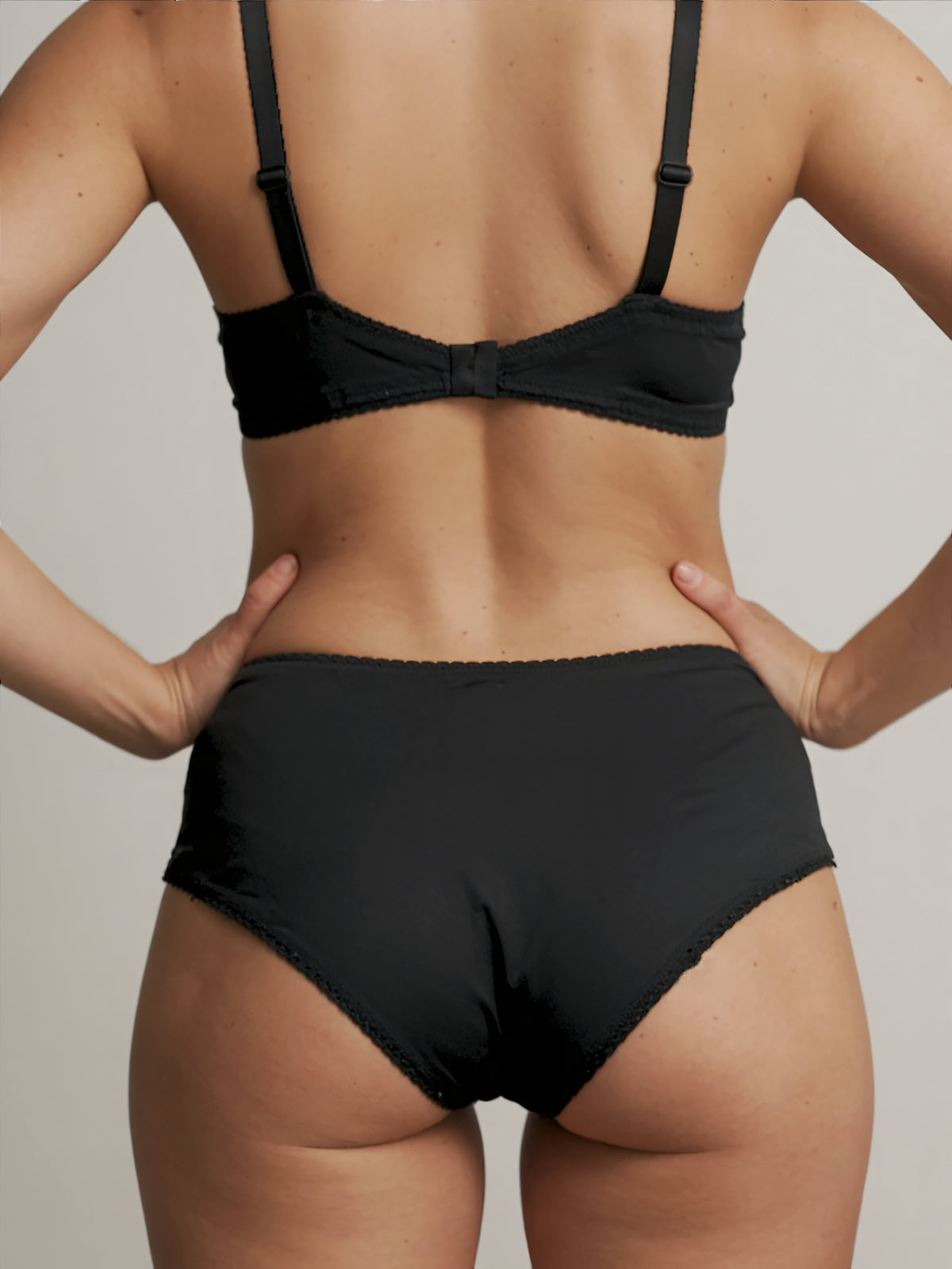 Everyday brief - Coton biologique | 100% anti-fuite, jour & nuit | Noir
