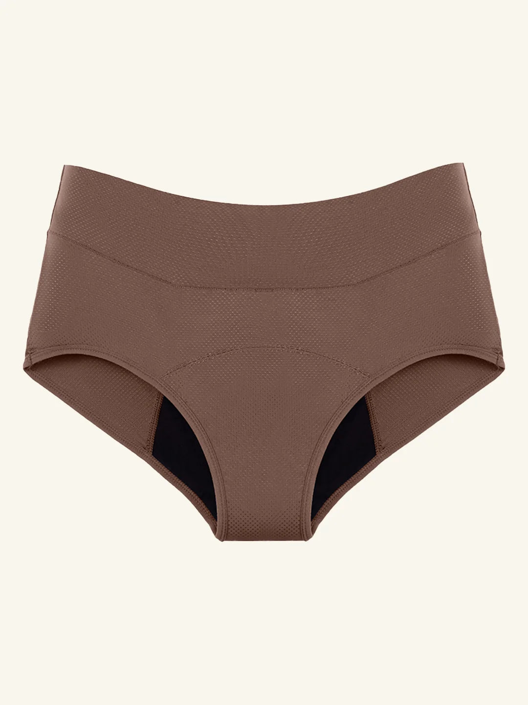 Menstruatie ondergoed bruin, losse classic brief in vooraanzicht tegen een lichte achtergrond